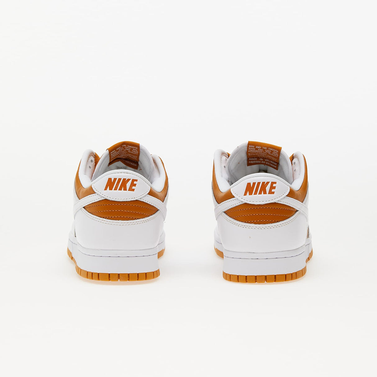Nike Dunk Low QS – Dark Curry / White – Pointure 40.5 – Neuf