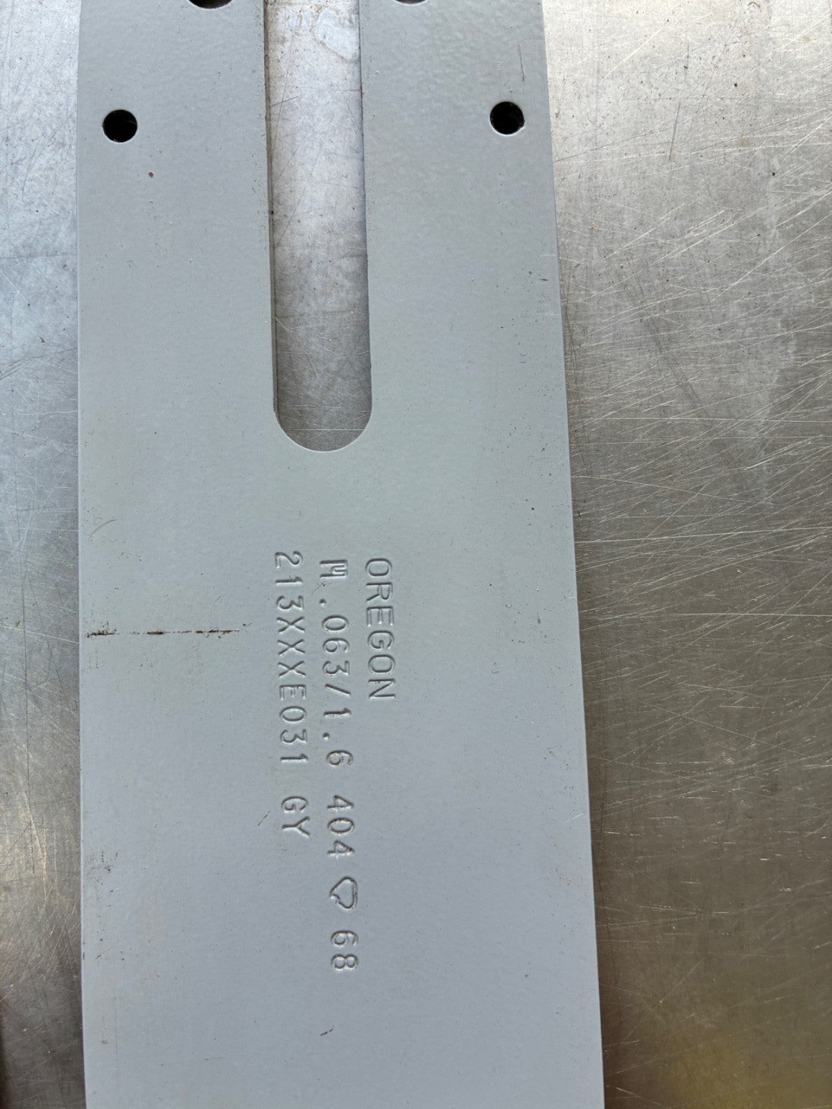 Guide Chaîne Tronçonneuse 213RNFE031 Guide: 53 Cm Pas: .404"Jauge: 1.6 Maillons