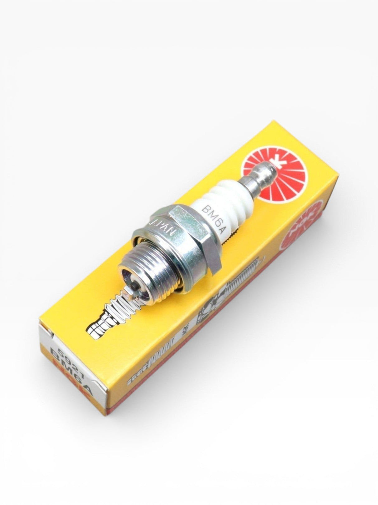 NGK BM6A 14mm Zündkerze für 2-Takt-Motorräder, Pocketbikes und Gartengeräte