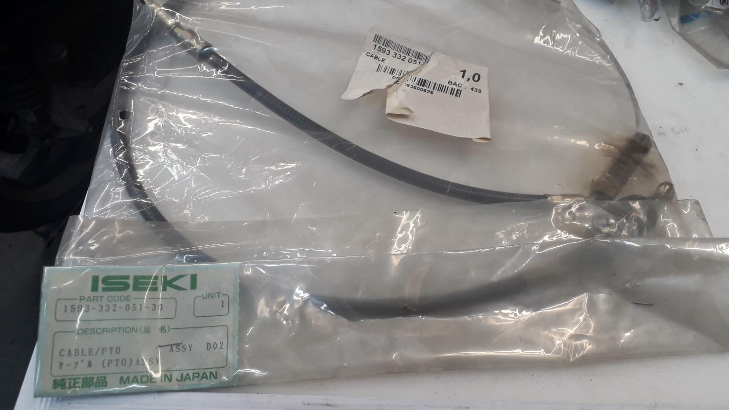 Câble embrayage lame ISEKI SG13 – Réf 1593‑332‑051‑30 – Neuf