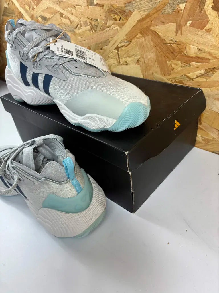 Baskets Adidas Trae Young 3 – Chaussures Basketball Homme – 44