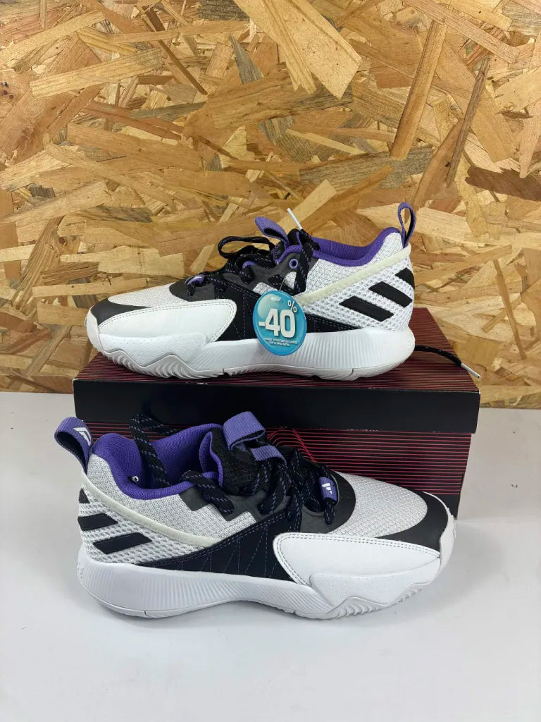 Chaussures Basketball Adidas Dame Certified Homme – 40 2/3