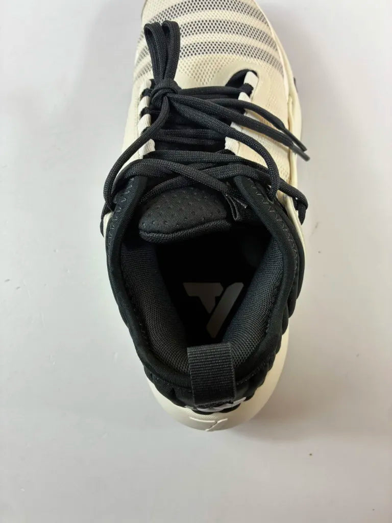 Chaussures Basketball Adidas Trae Unlimited Homme – 41 1/3 – IF5609