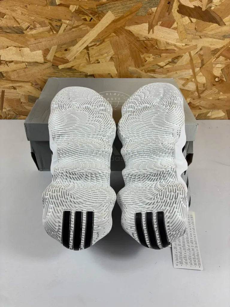 Chaussures Basketball Adidas Exhibit B Mid Femme – 36 2/3 – GY8983