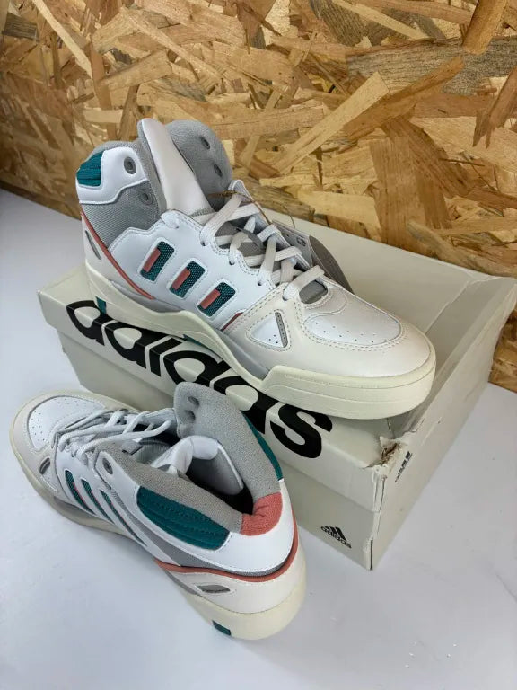 Chaussures Basketball Adidas Midcity Mid Homme – 44 – ID5402