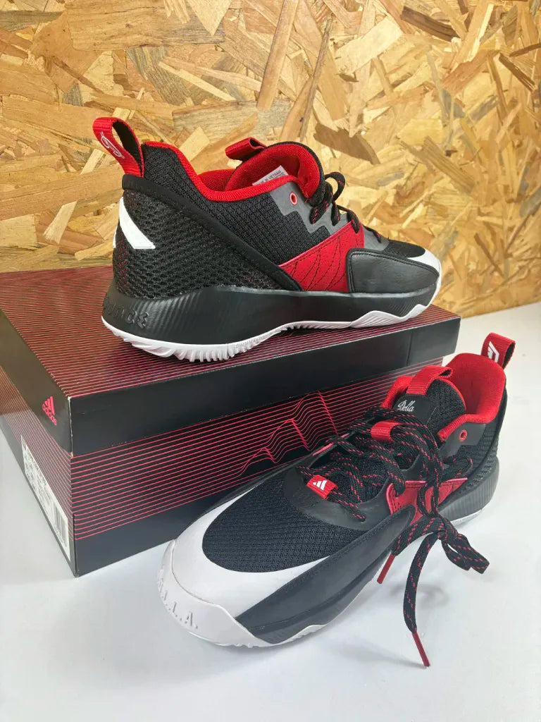 Chaussures Basketball Adidas Dame Certified Homme – 45 1/3 – HR0728