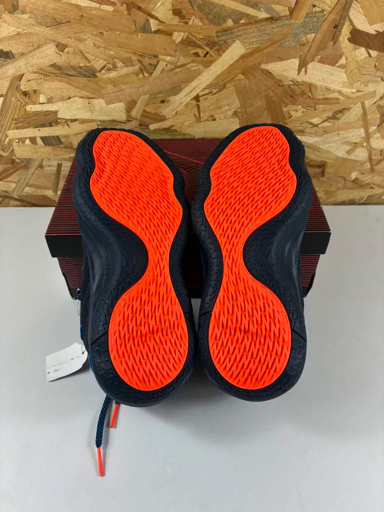 Chaussures Basketball Adidas Dame 7 GCA Homme – 41 1/3 – FZ1103