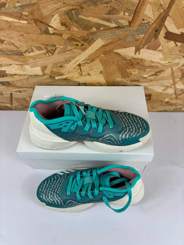 Adidas D.O.N. Issue 4 J Enfant 36 2/3 – Chaussures de Basketball HQ3448