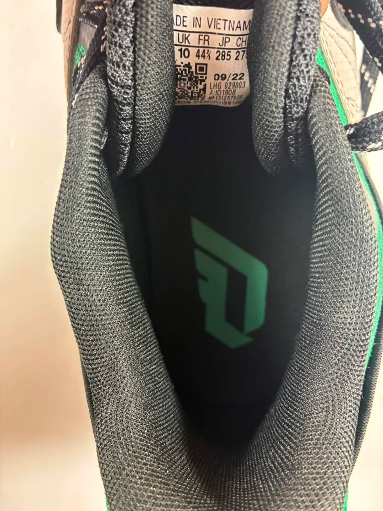 Adidas Dame Certified Homme 44 2/3 – Chaussures de Basketball ID1808