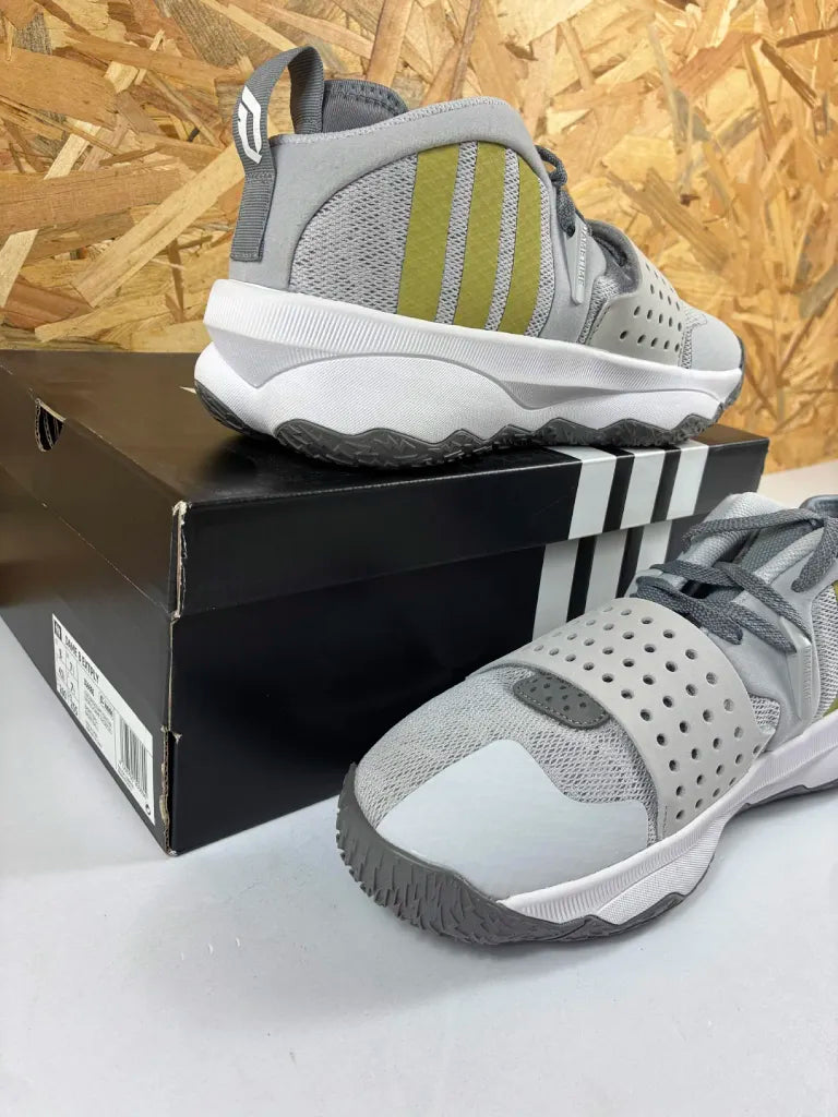 Chaussures de Basketball Femme Adidas Dame 8 EXTPLY IG8086 – 41 1/3 EU