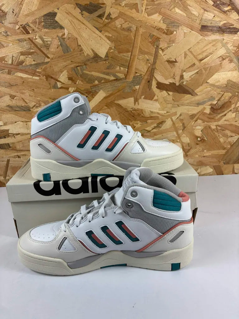Chaussures de Basketball Homme Adidas Midcity Mid ID5402 – 44 2/3 EU