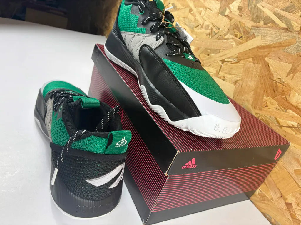 Chaussures de Basketball Homme Adidas Dame Certified ID1808 – 47 1/3