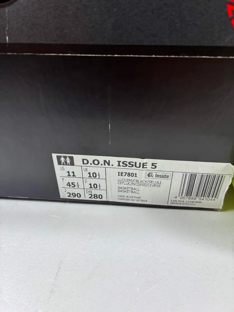 Chaussures de Basketball Homme Adidas D.O.N. Issue 5 IE7801 – 45 1/3