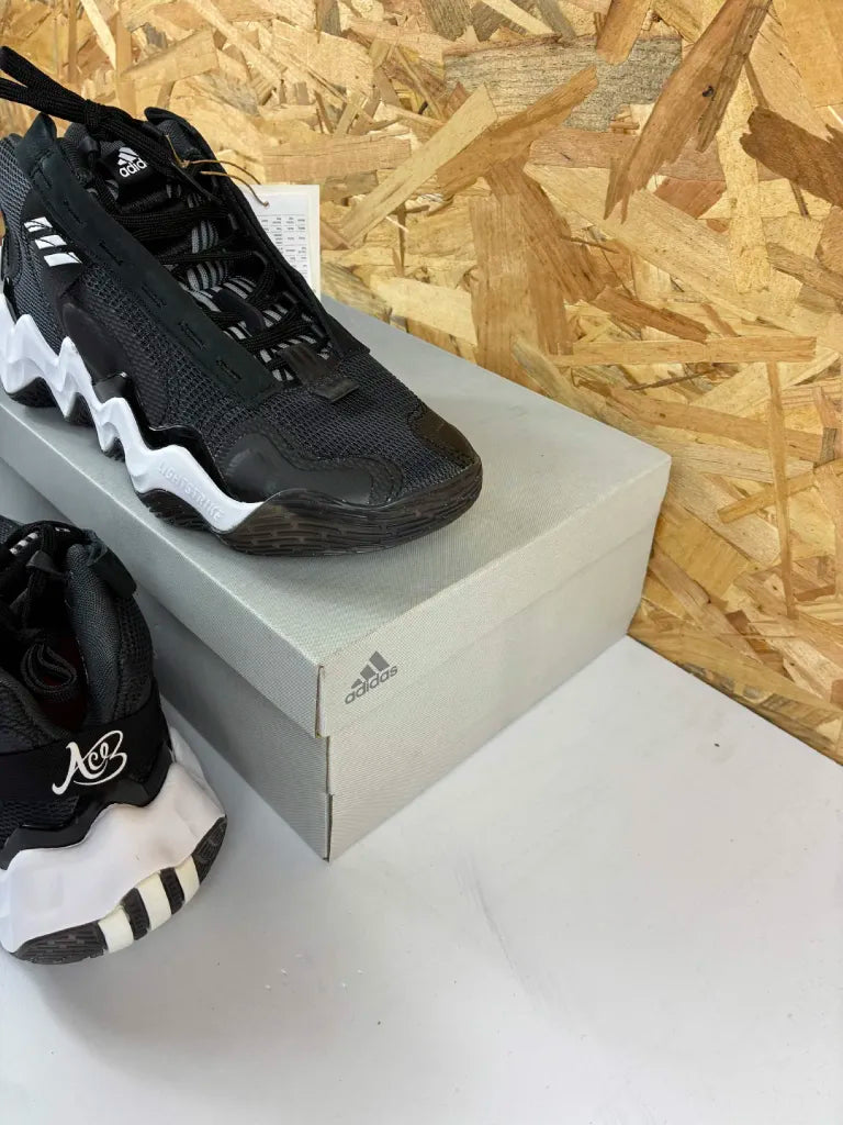 Chaussures de Basketball Femme Adidas Exhibit B Candace PE GZ2349 – 40 2/3