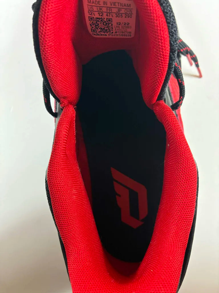 Chaussures de Basketball Homme Adidas Dame Certified HR0728 – 47 1/3