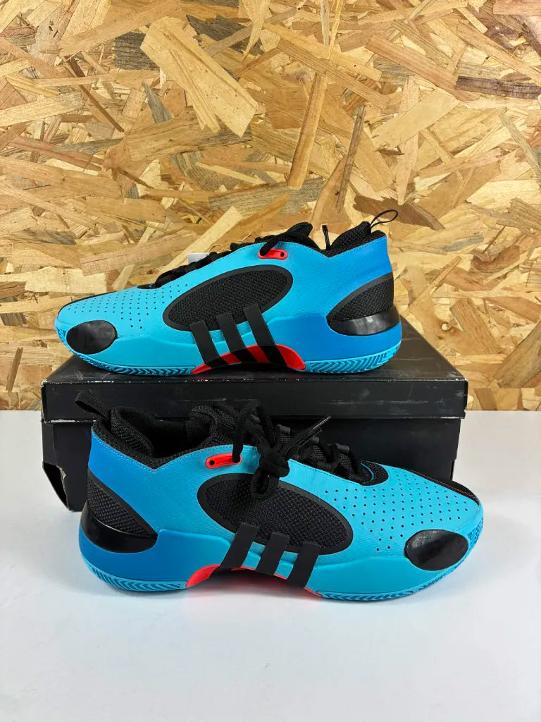 Chaussures de Basketball Homme Adidas D.O.N. Issue 5 IE8325 – 46 2/3
