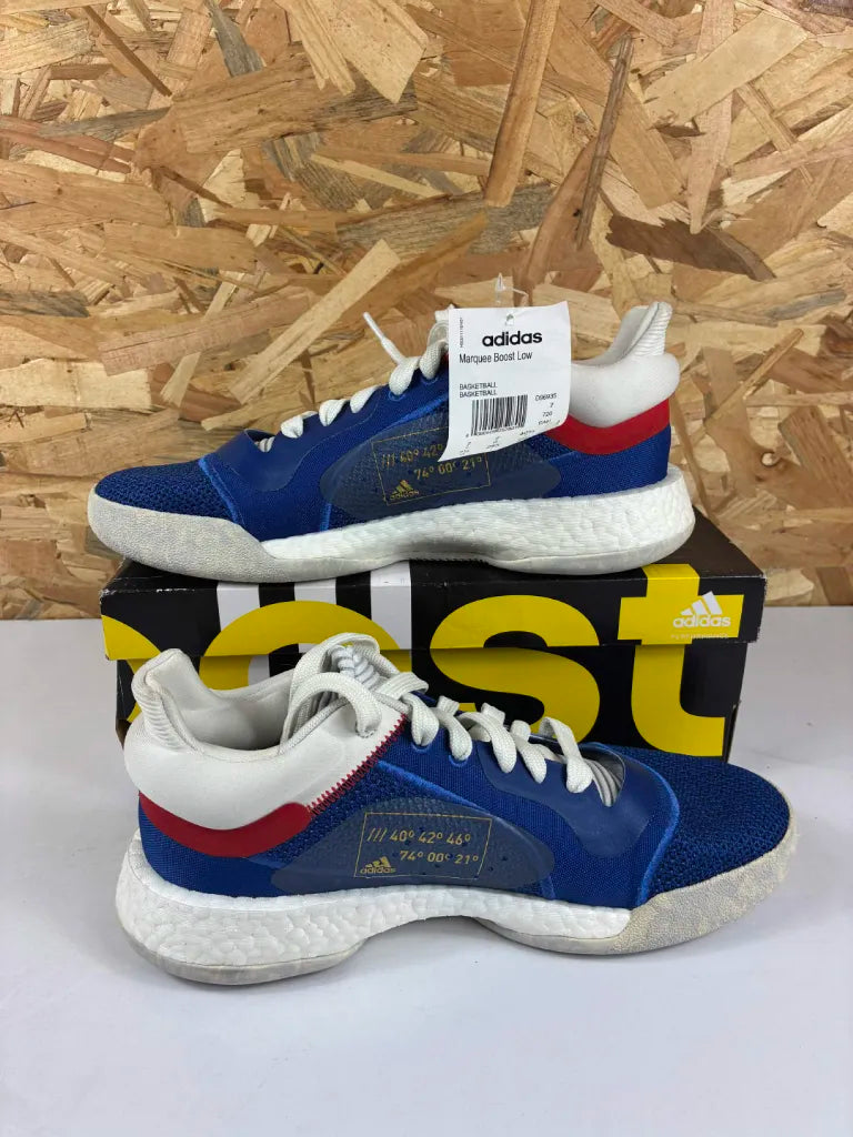 Chaussures de Basketball Adidas Marquee Boost Low Bleu – 40 2/3 – D96935