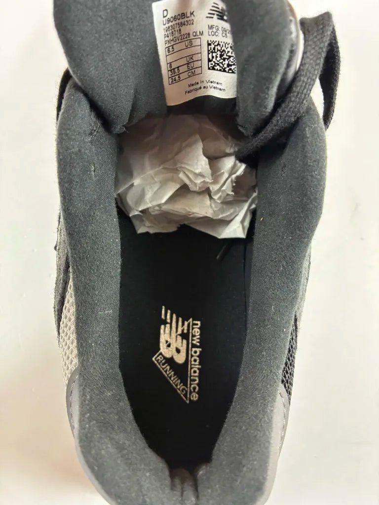 Baskets New Balance 9060 Femme Noires – 39,5 – U9060BLK