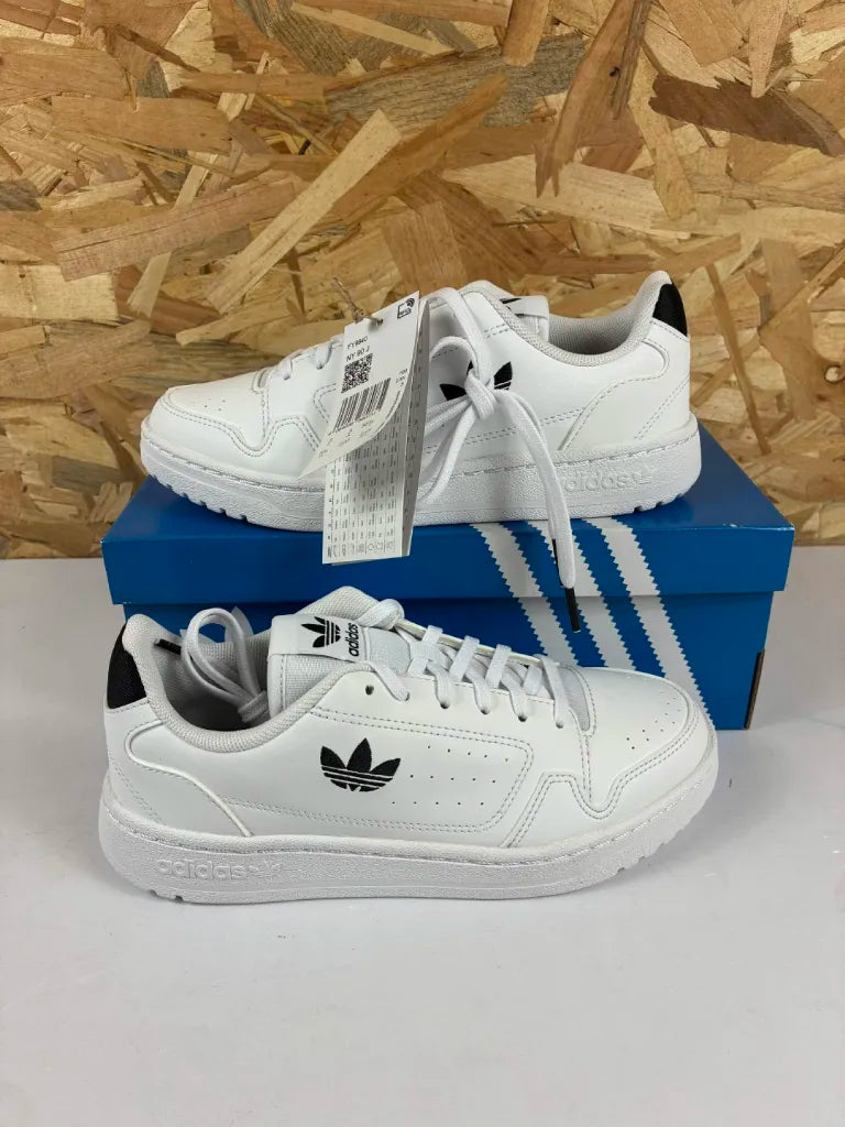 Baskets Adidas NY 90 J Enfant Blanc Noir – 35 1/2 – FY9840