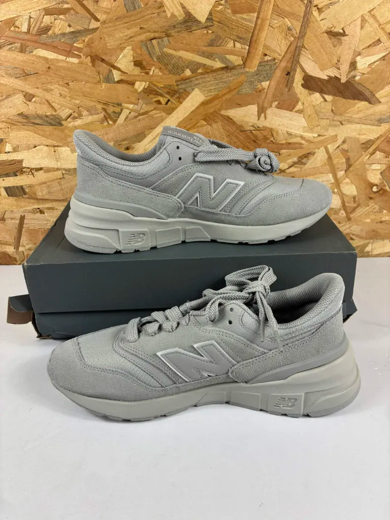 Baskets New Balance Homme Gris – 41 1/2 – U997RMG