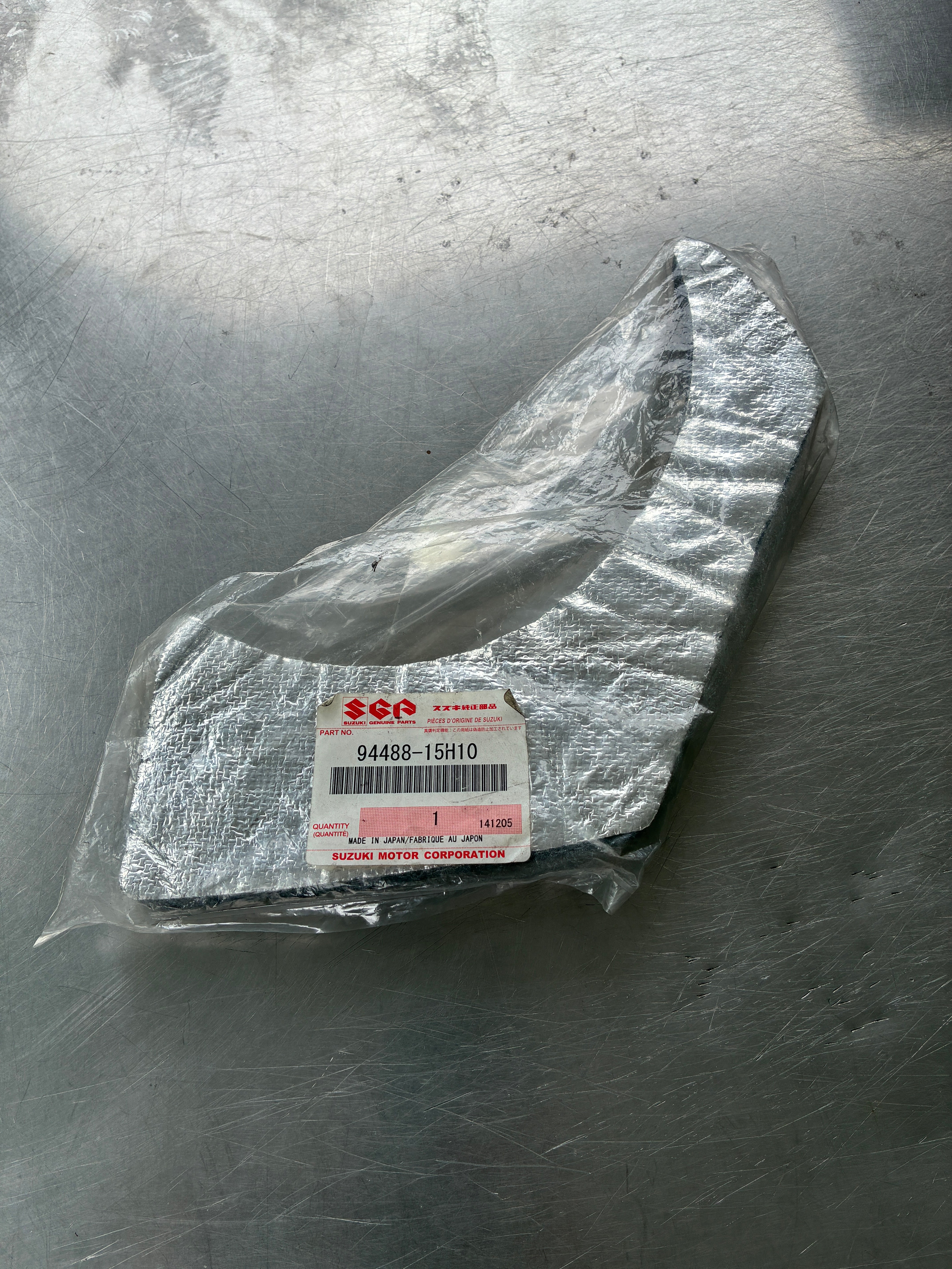 Silentbloc gauche inférieur carénage Suzuki Hayabusa – Ref. 94488-15H10