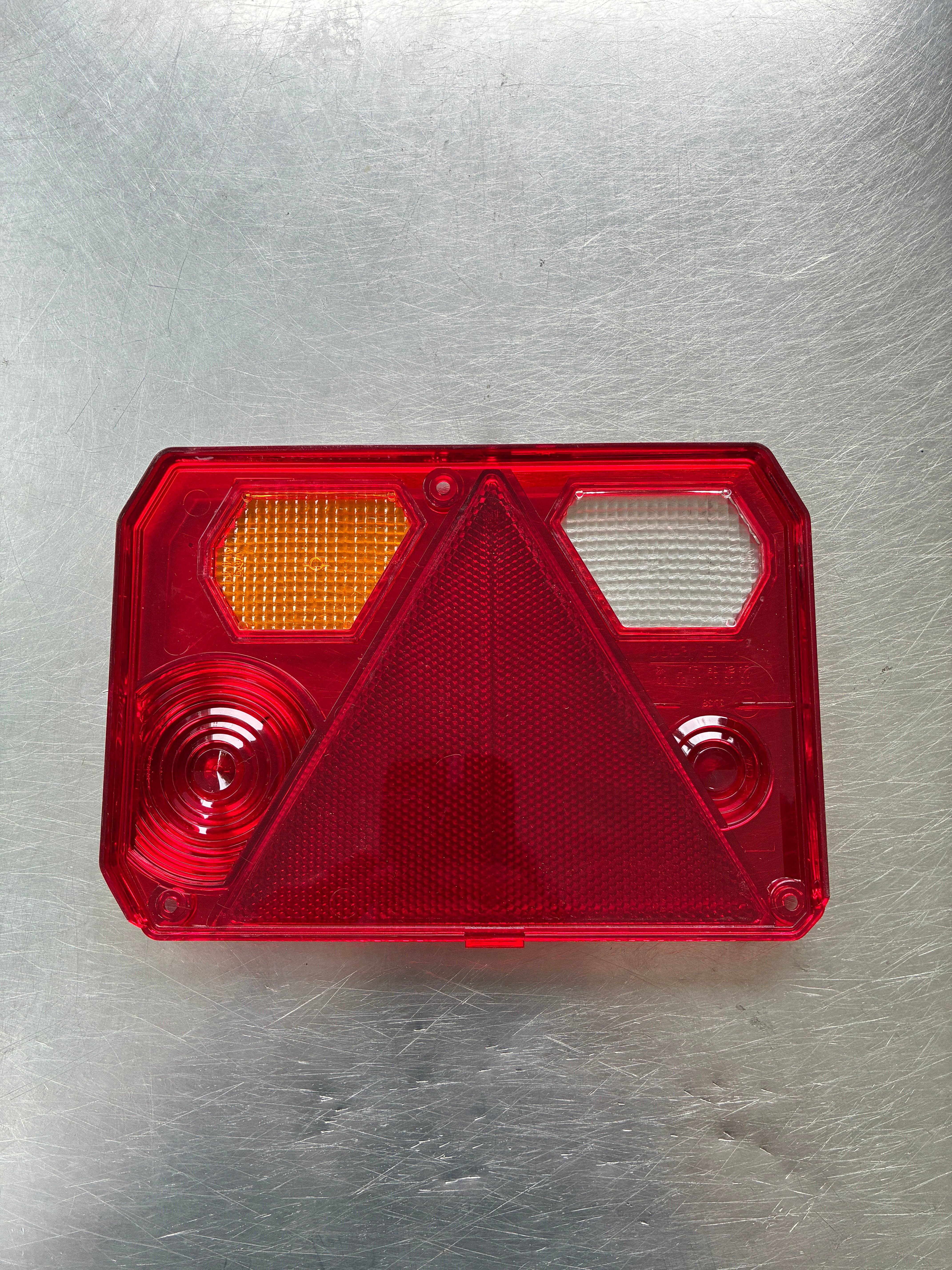 Cabochon feu remorque RADEX 6400 droit – Réf. 5141/5163 – Neuf