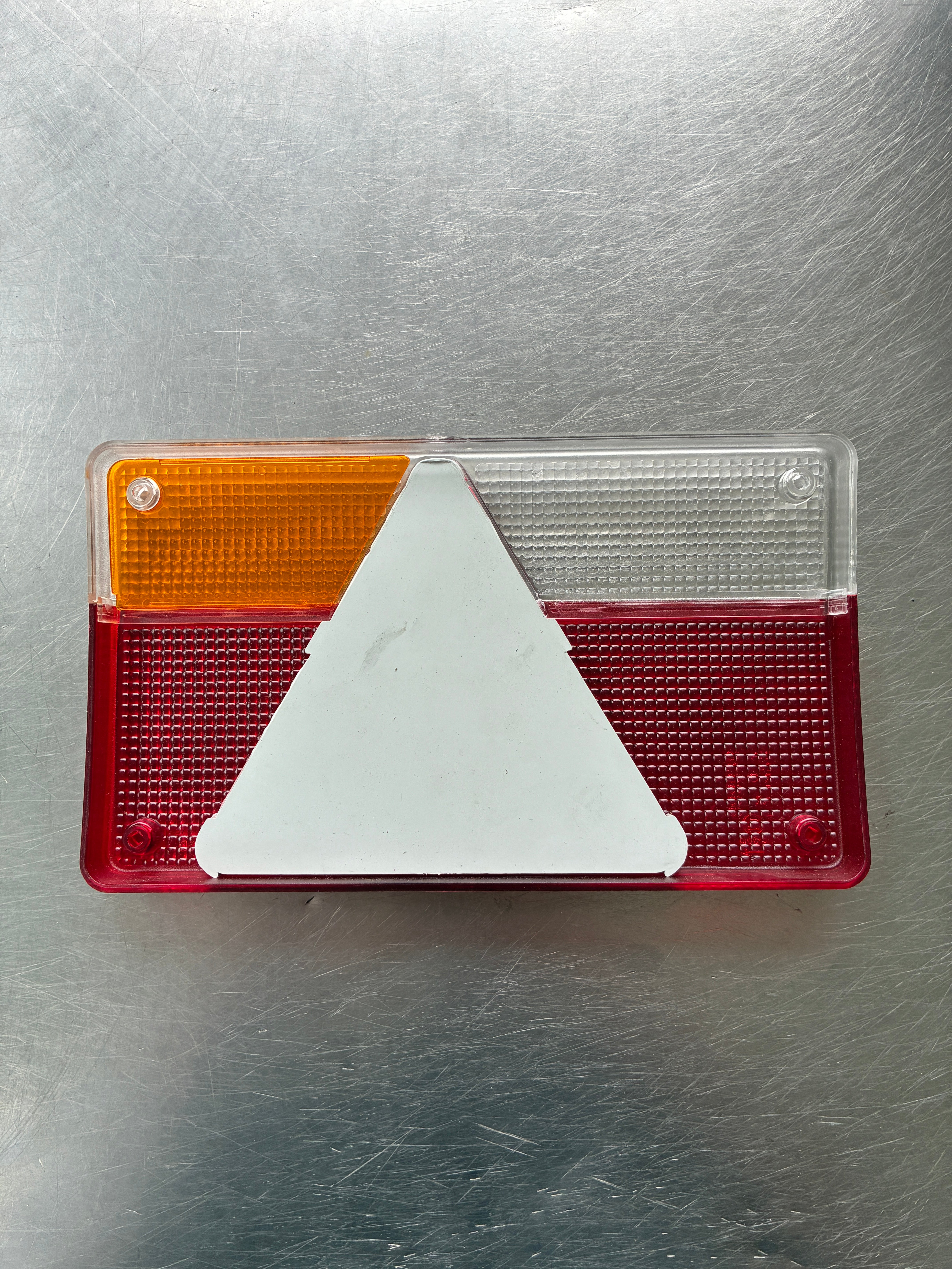 Cabochon feu remorque AJBA FP 80 droit – 6 fonctions – Réf. 3451C – Neuf