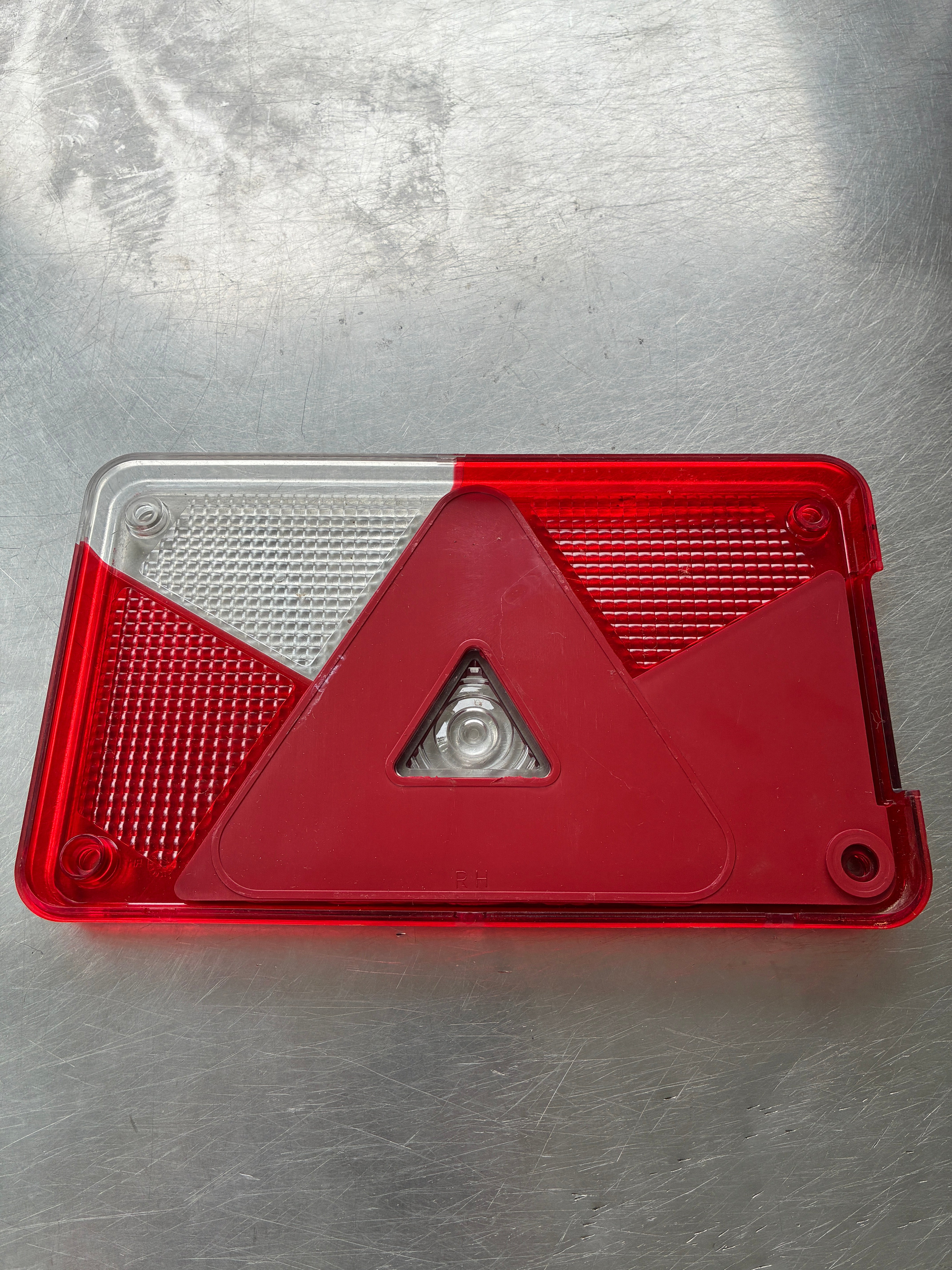 Cabochon feu remorque Aspöck Multipoint V droit – Réf. 5142A – Neuf