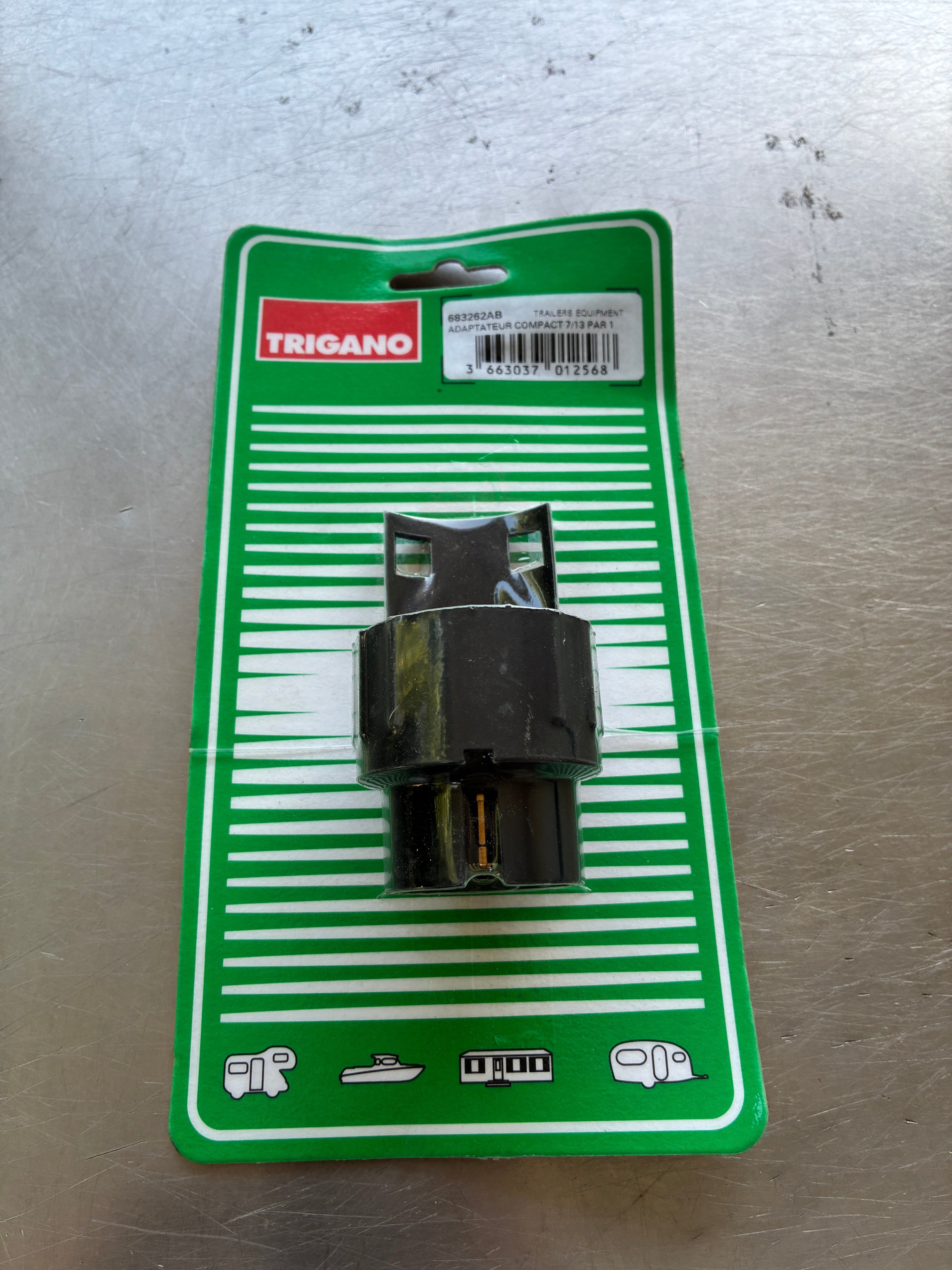 Adaptateur Trigano 7 broches mâle / 13 broches femelle – produit neuf