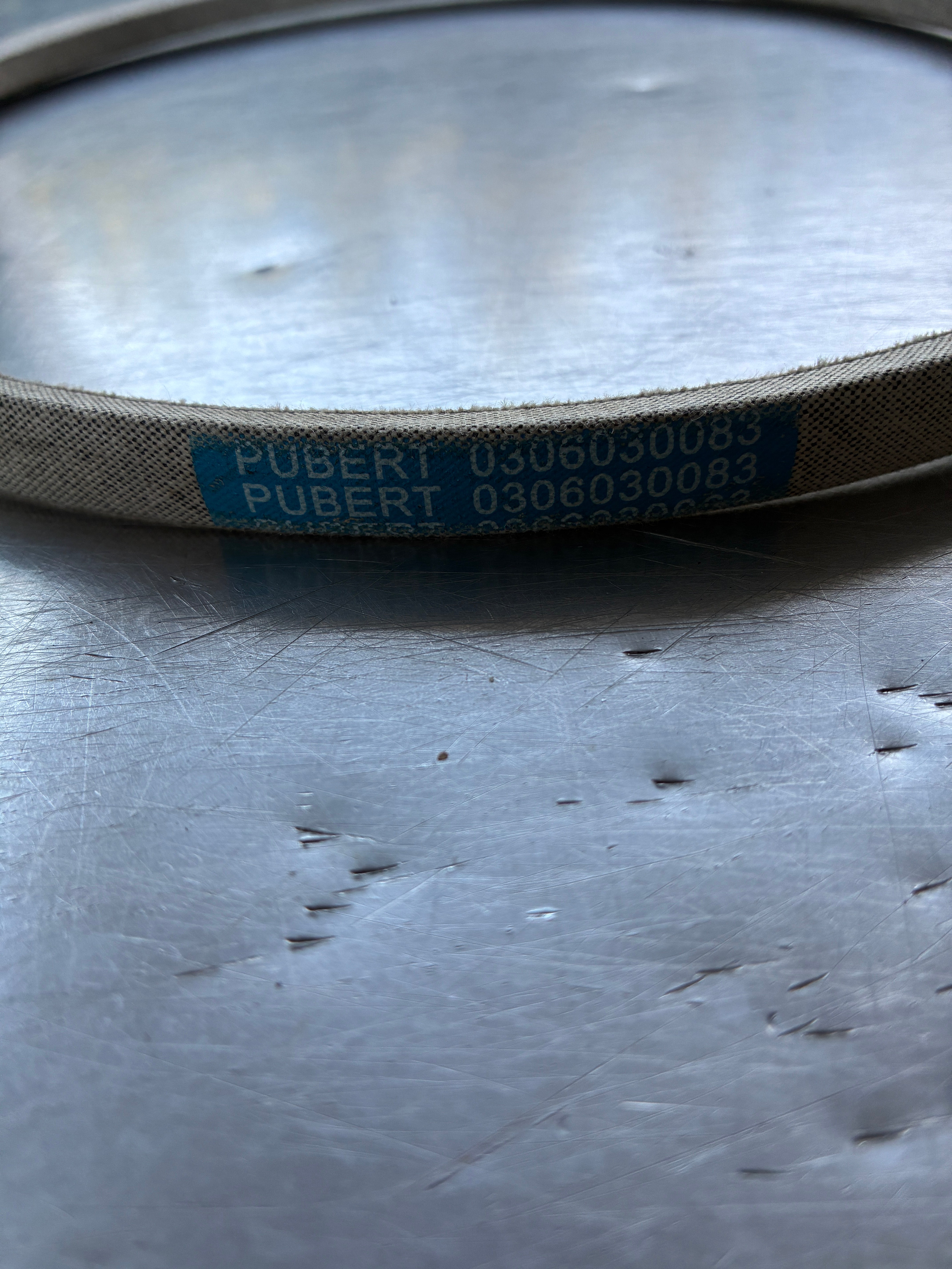 Courroie motoculteur Pubert – Réf. 0306030083