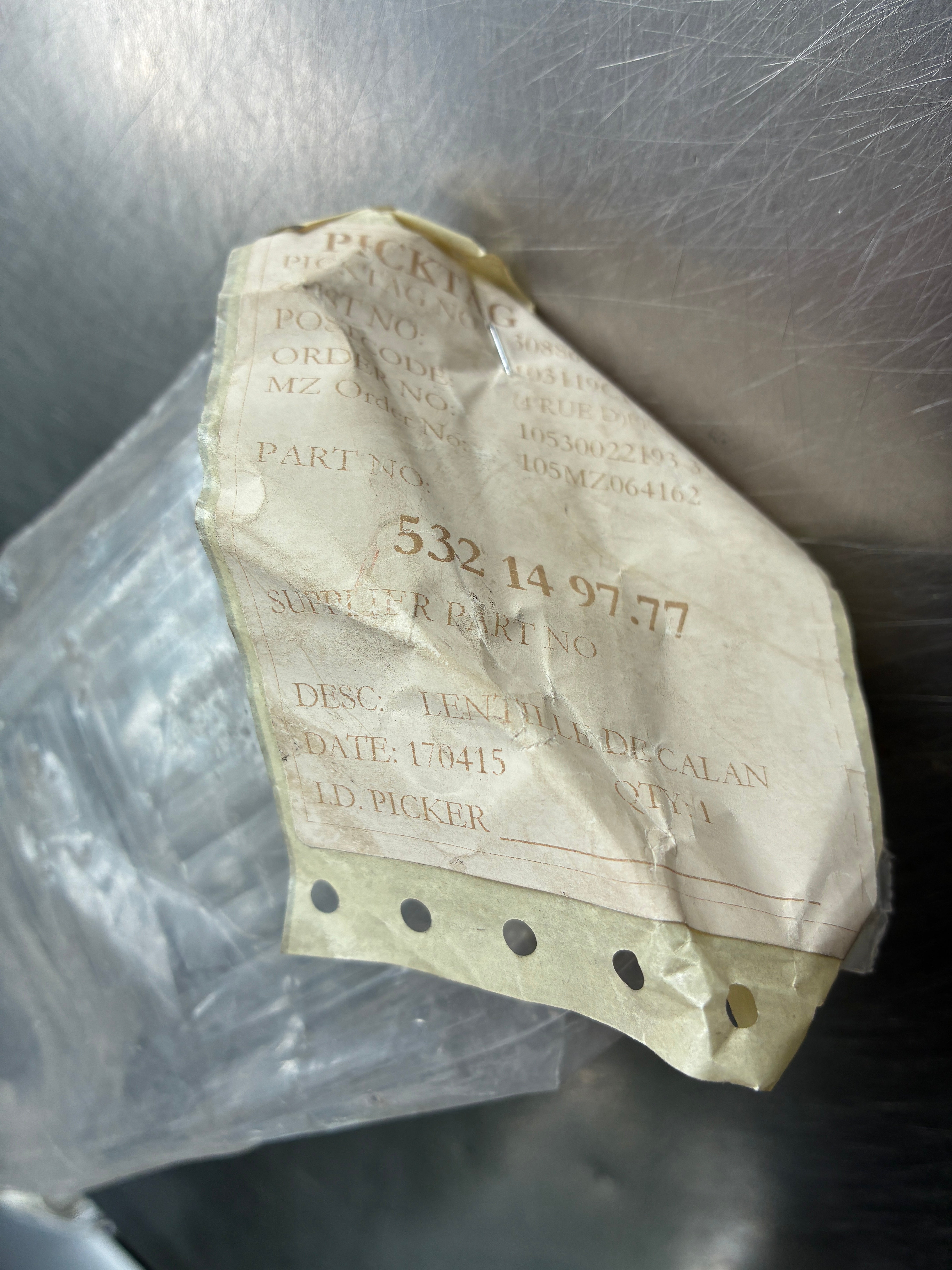 Optique phare Husqvarna YTH180 – Réf 532149777 – Tracteur tondeuse – Neuf