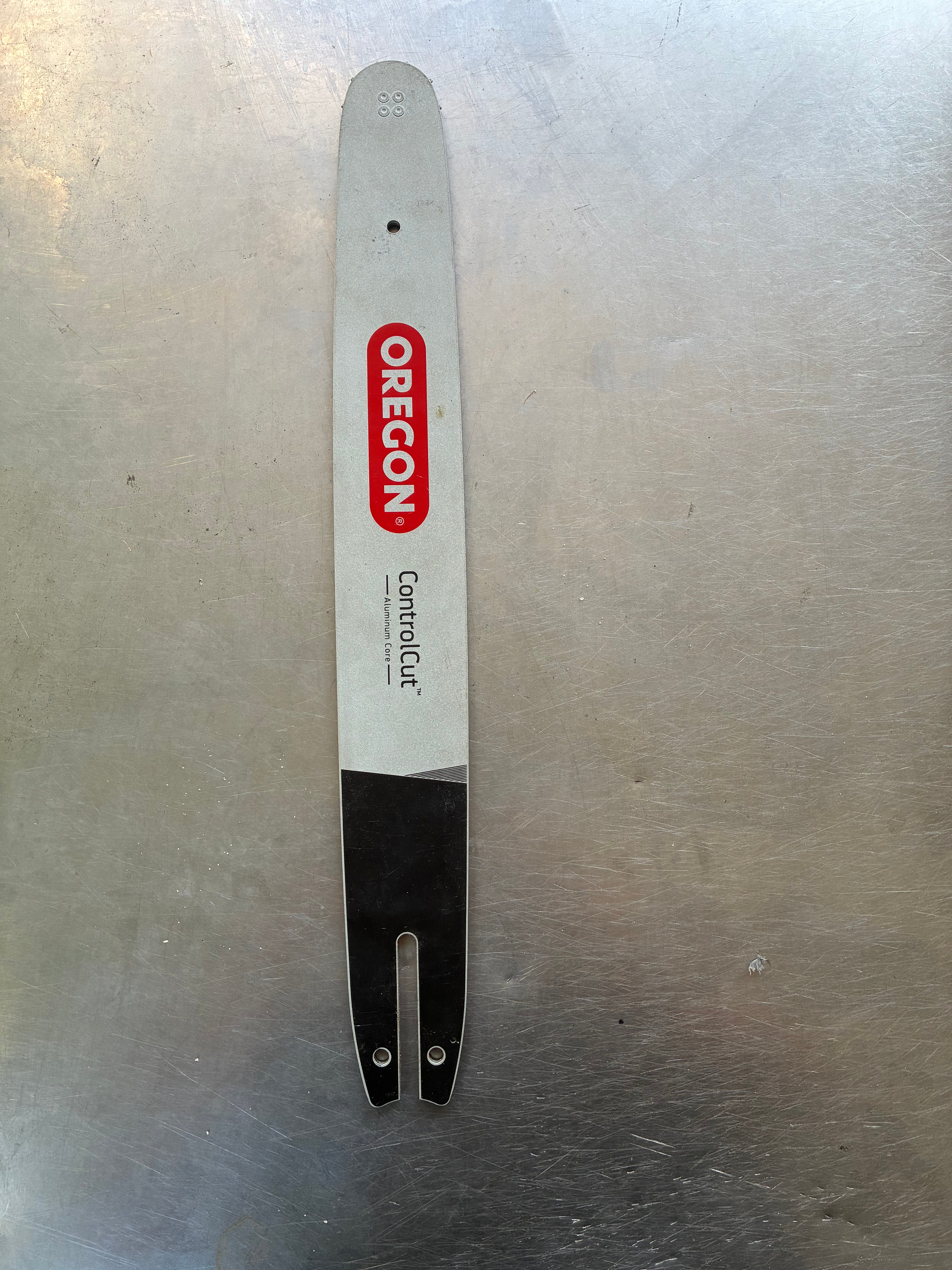 Guide OREGON 183PXLBA074 45 cm .325" 1.6 mm - 68 maillons (occasion)