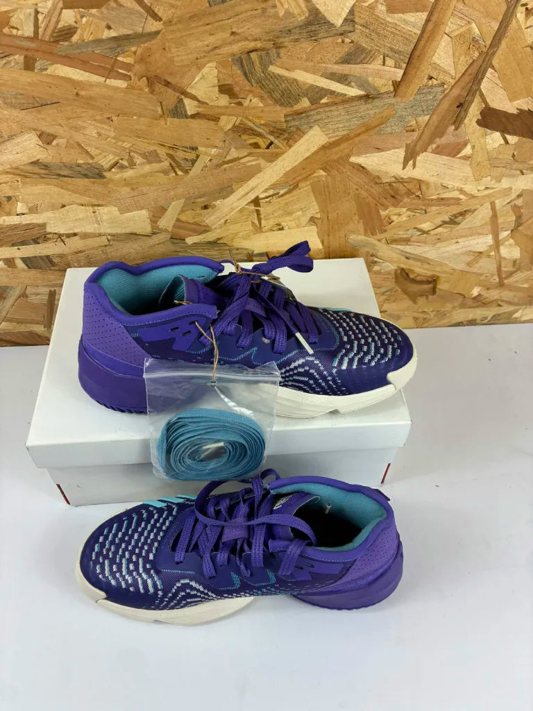 Baskets Adidas D.O.N. Issue 4 J – Chaussures Basketball Enfant – 38 2/3