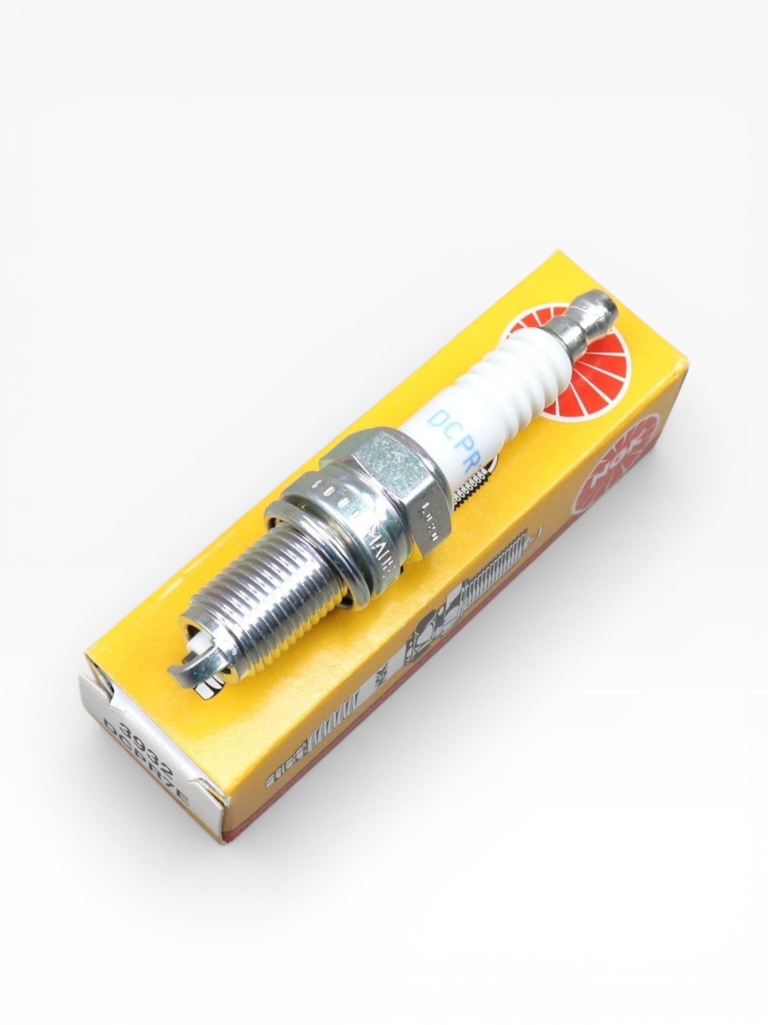 Bujía NGK DCPR7E equivalente a DCPR7EIX Iridium