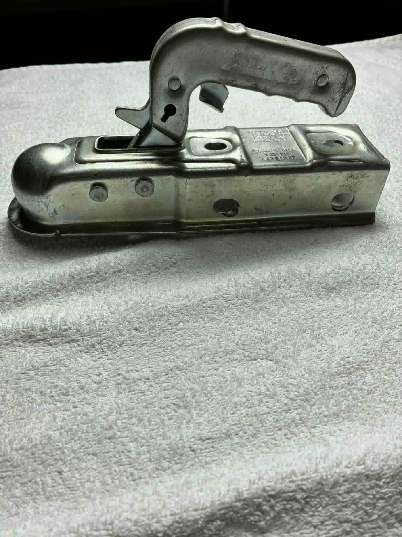 Attelage remorque AL-KO 750kg carré 50 AK7H galvanisé pour tube 50 réf 1224339