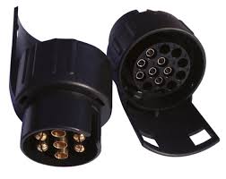 Adaptador compacto Trigano 683262AB de 7 pines macho a 13 pines hembra