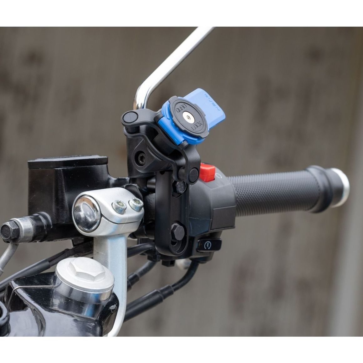 Support Smartphone Quad Lock Maître Cylindre Frein / Embrayage – Noir