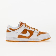 Nike Dunk Low QS – Dark Curry / Blanco – Talla 40,5 – Nuevo