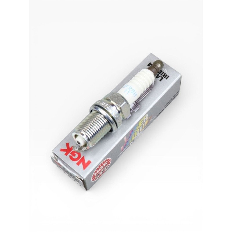 ZündkerzeNGKIFR8H11 Ref. 5068 fürHondaTRX 450 HM CRE 450 F