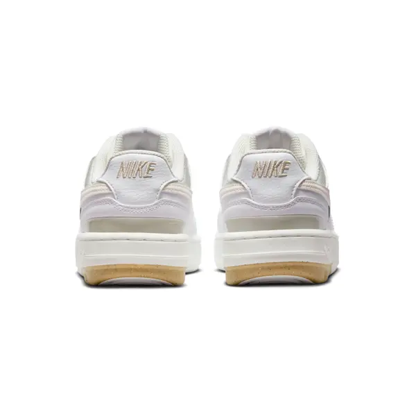 Nike Wmns Gamma Force – Femme – Pointure 40.5 – Blanc / Light Bone – Neuf