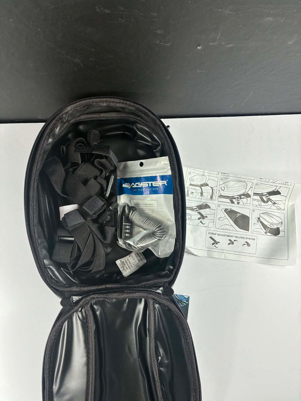 Sacoche de selle BAGSTER D-LINE LOCKER XSS080 Extensible 3,5 à 8,5L