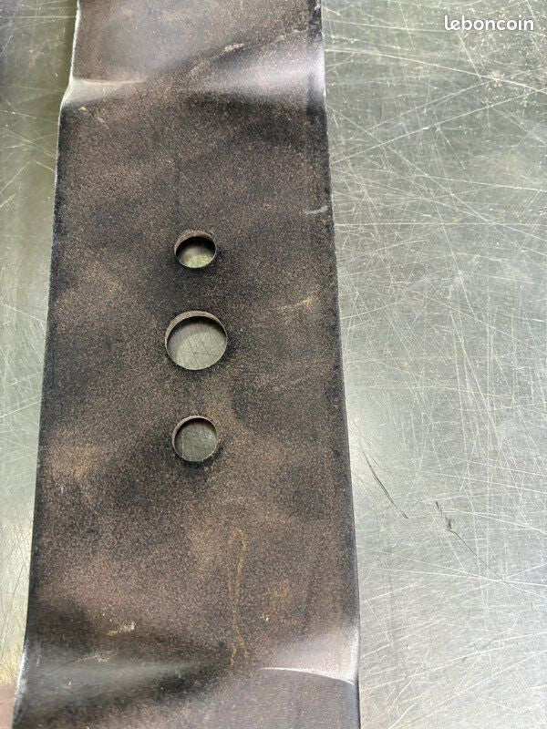 2x Lame 390 mm mulching Husqvarna R422TS / PR17 – Réf. 1108347 – Neuve