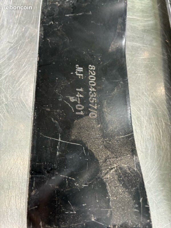 2x Lames mulching 54 cm CASTELGARDEN / STIGA – Réf. 82004357/0 – Neuves