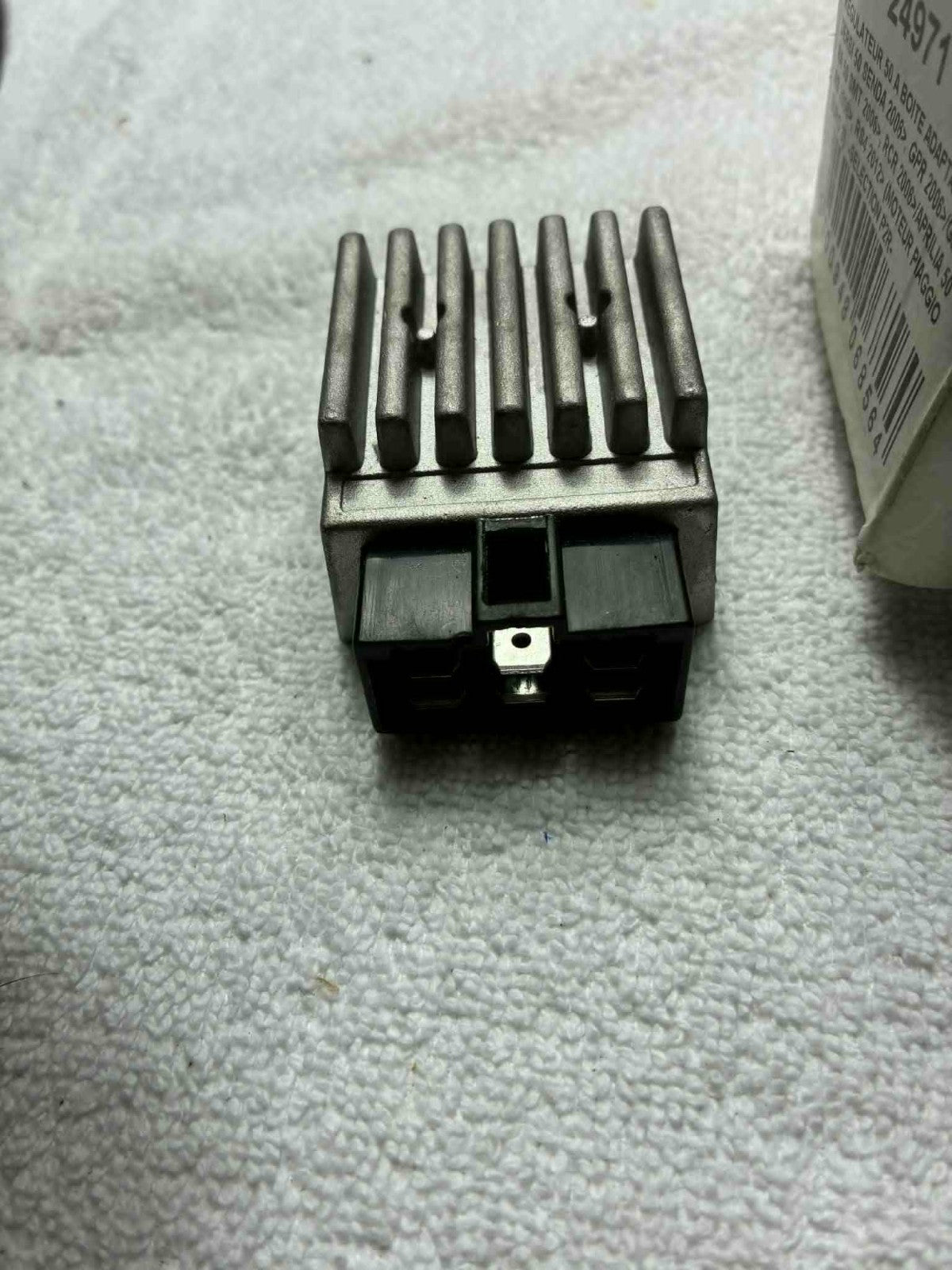 Régulateur 50 à boîte P2R 24971 Derbi / Gilera / Aprilia 2006  moteur Piaggio