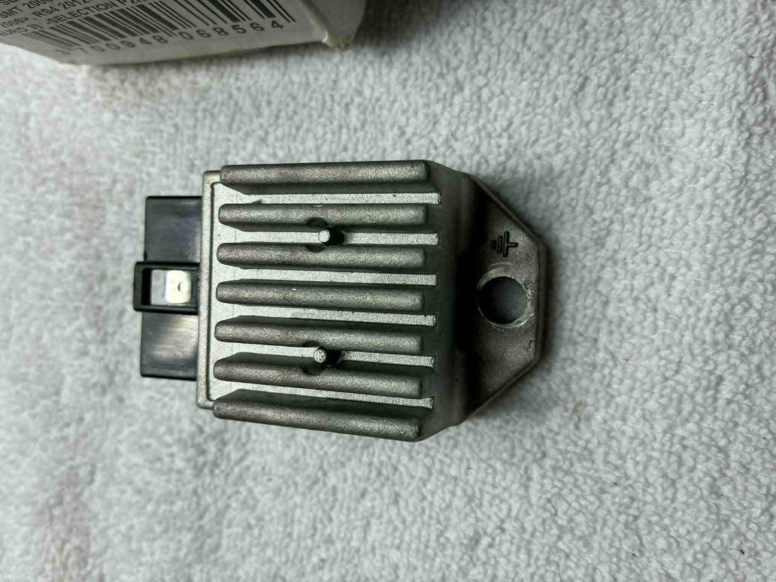 Régulateur 50 à boîte P2R 24971 Derbi / Gilera / Aprilia 2006  moteur Piaggio