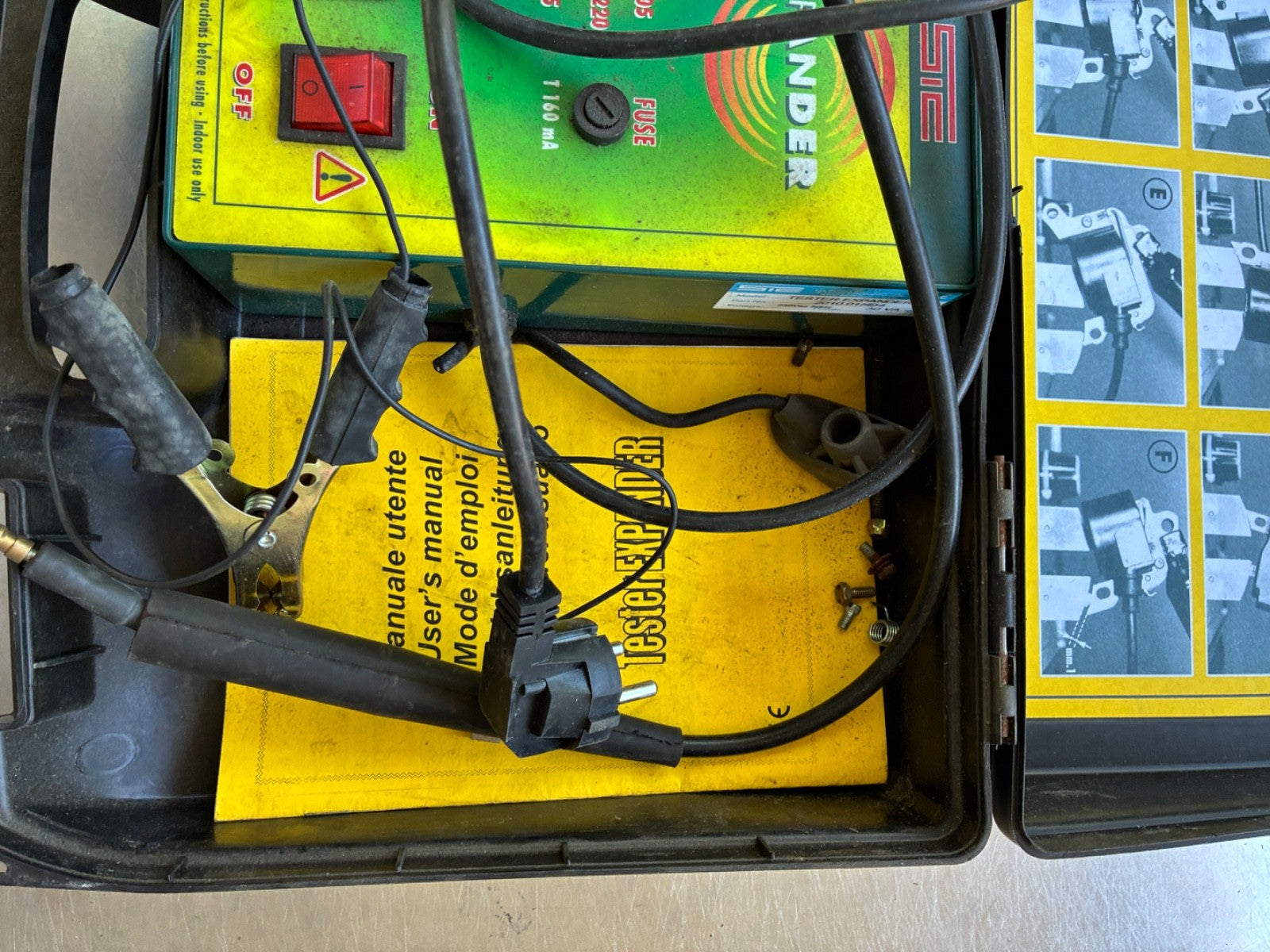 valise testeur de bobines d'allumage sic expander complet avec sa documentation