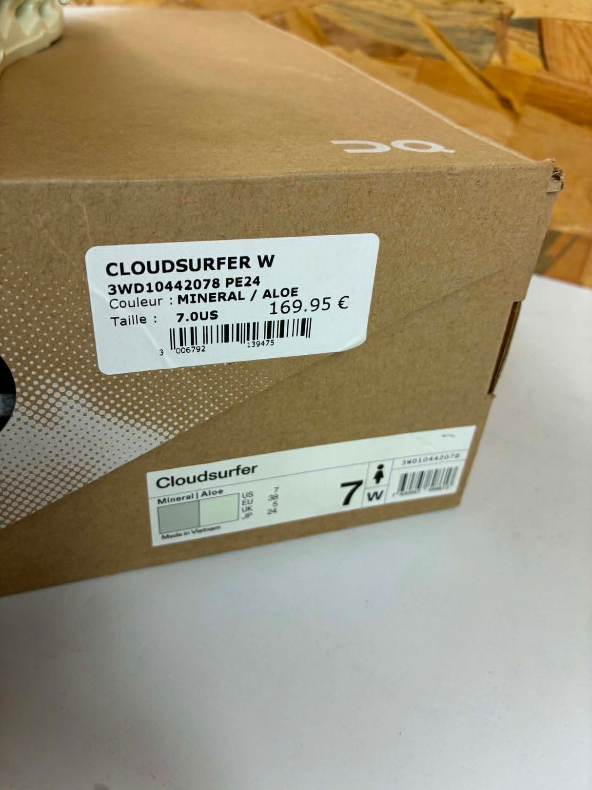Chaussures Running On Cloudsurfer Femme 38 Mineral Aloe
