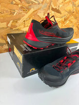 Chaussures de trail La Sportiva Prodigio 43 Black/Tango Red