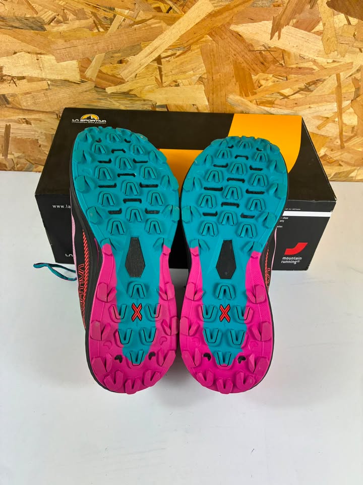 Chaussures de trail La Sportiva Prodigio Woman 39 Rose