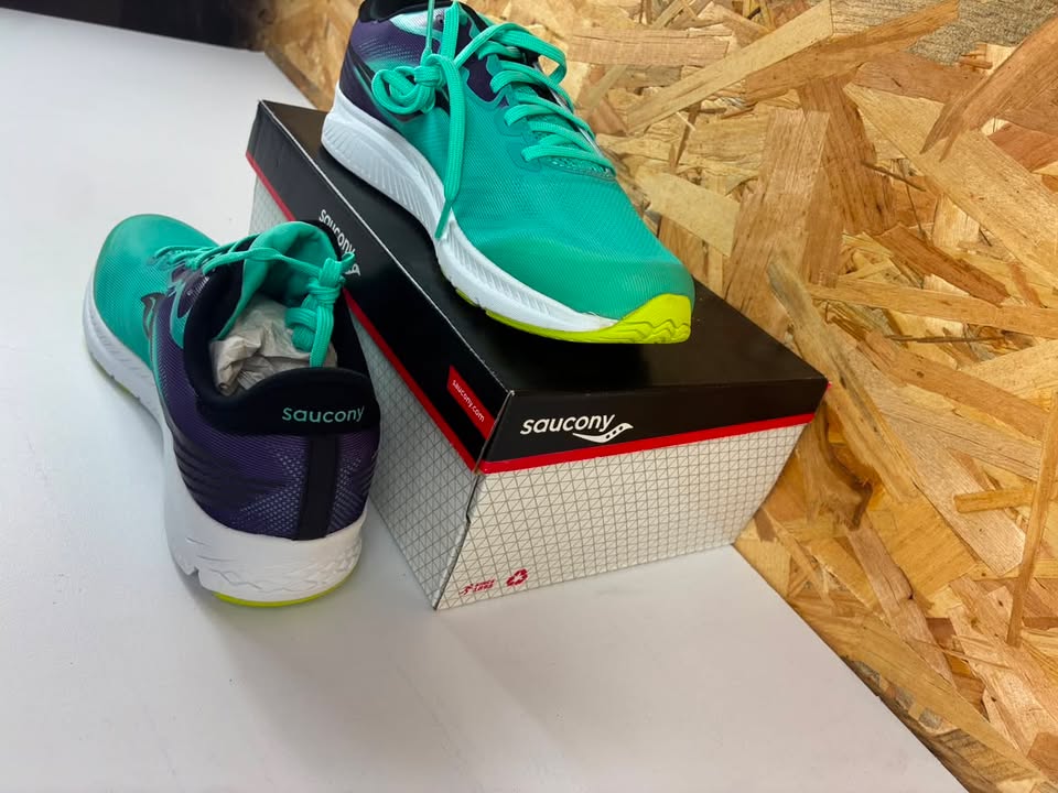 Chaussures running Saucony Ride 14 Junior Fille 39 Mint